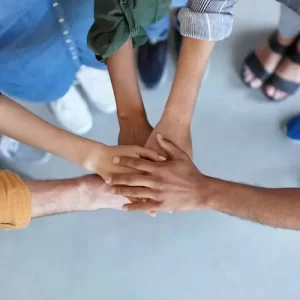 Equipe que fala seu idioma sempre pronta te ajudar